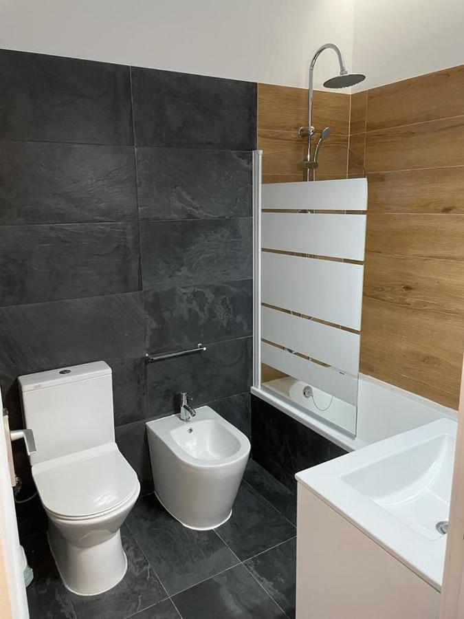 A Apartment Quarteira