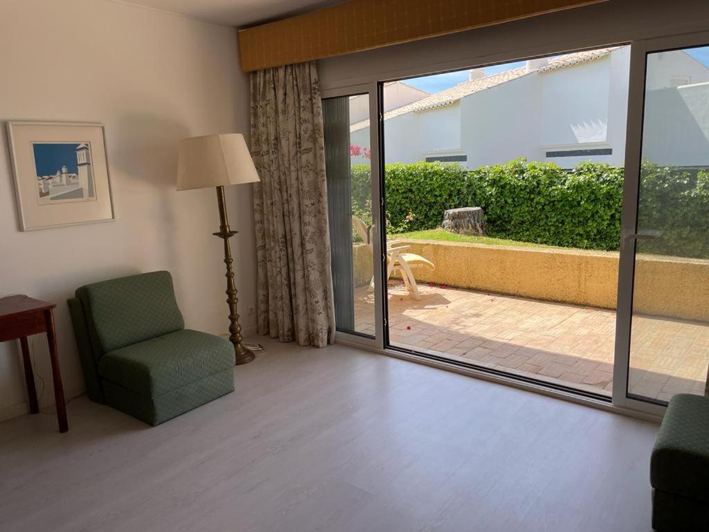 A Apartment Quarteira